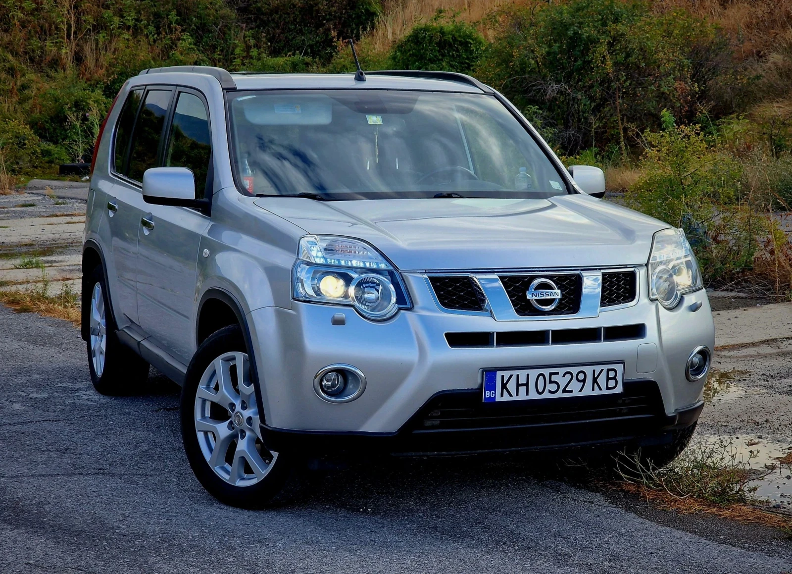 Nissan X-trail Кожа, панорама, теглич, 4Хподгрев, 4х4, ел.седалки, снимка 2 - Автомобили и джипове - 54658111