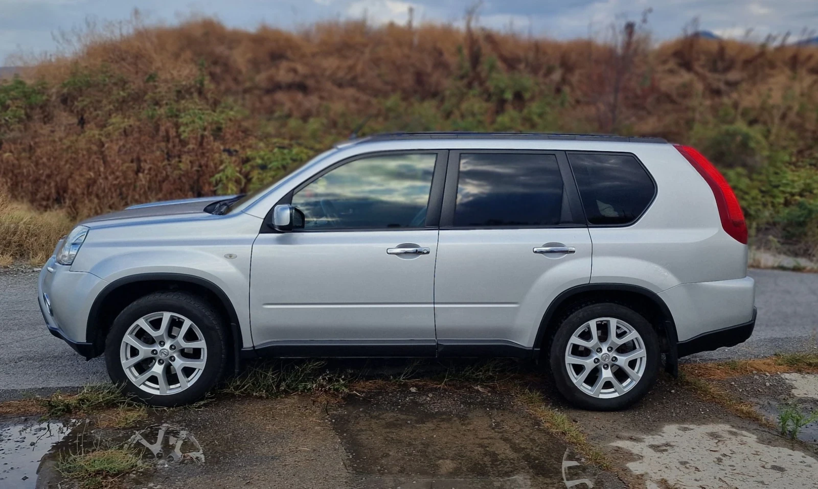 Nissan X-trail Кожа, панорама, теглич, 4Хподгрев, 4х4, ел.седалки, снимка 5 - Автомобили и джипове - 54658111