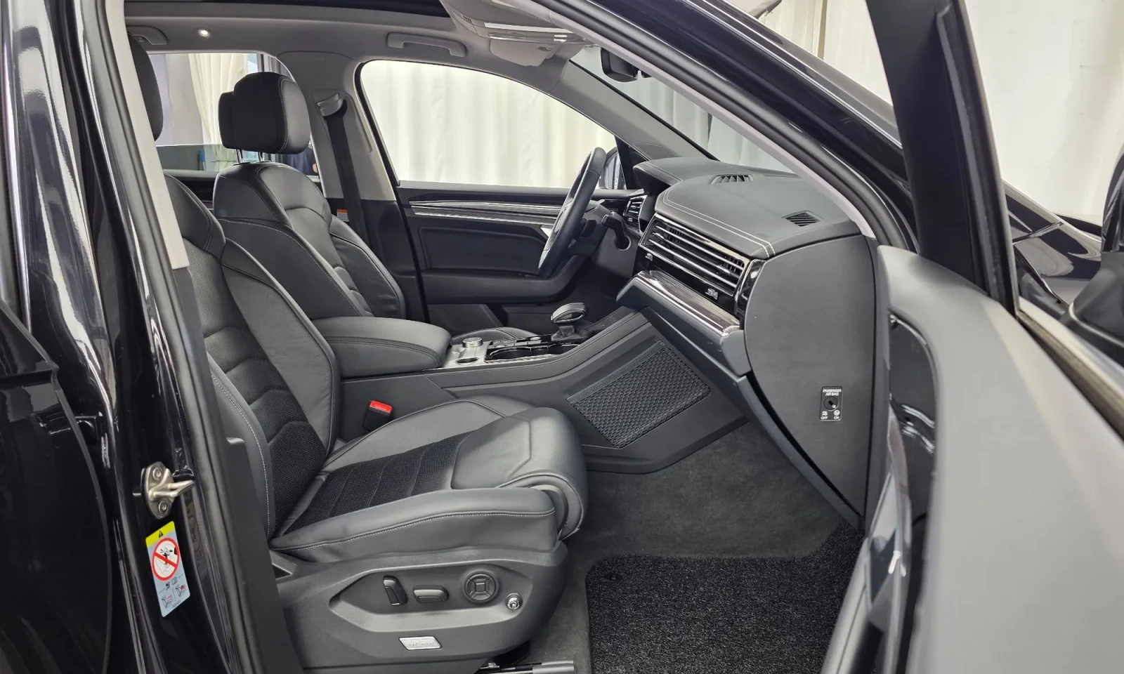 VW Touareg PREMIUM* DISTRONIC* PANO | Mobile.bg � ����������� 11