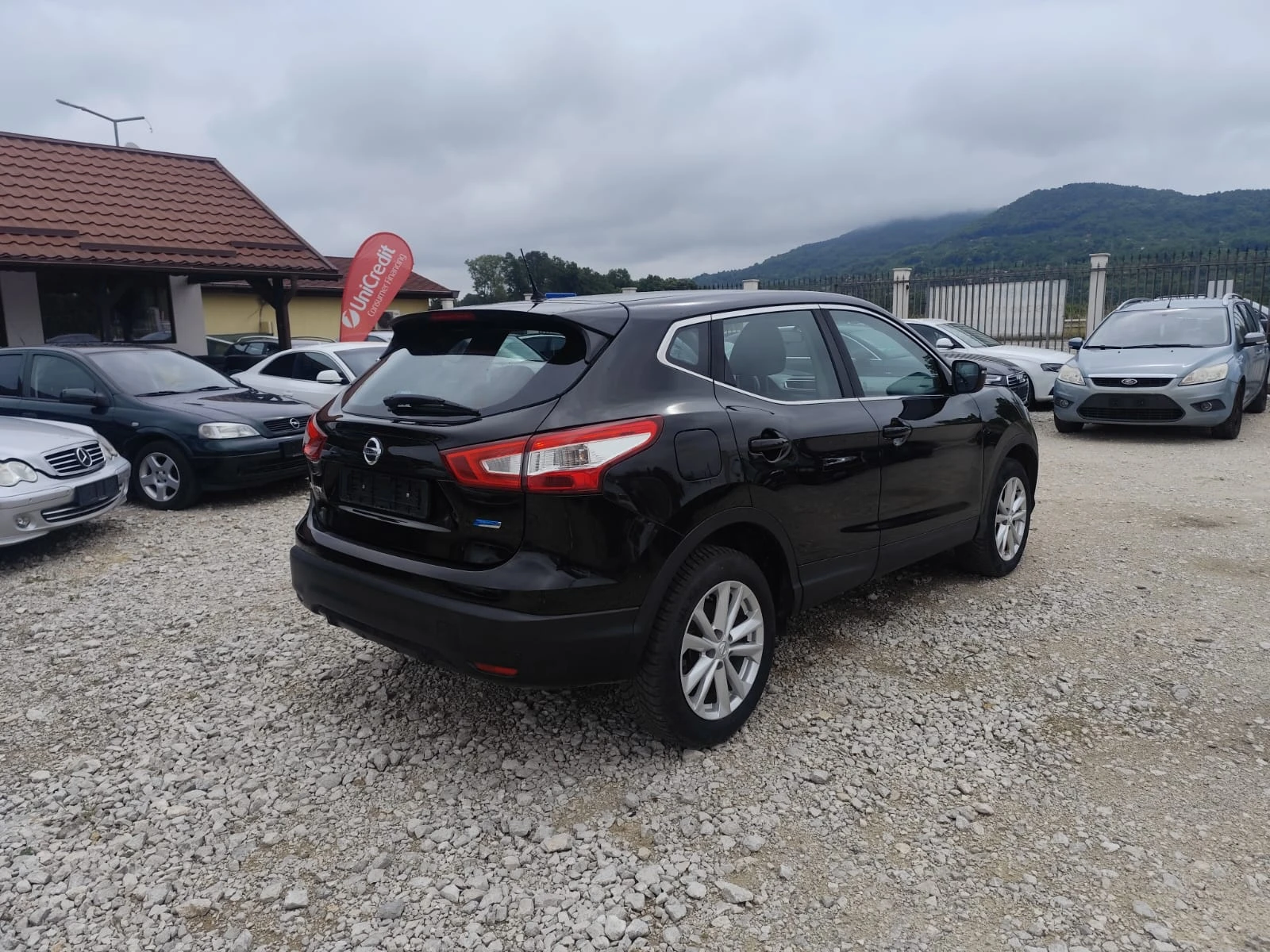 Nissan Qashqai 1.5 дизел Италия, снимка 5 - Автомобили и джипове - 55160972