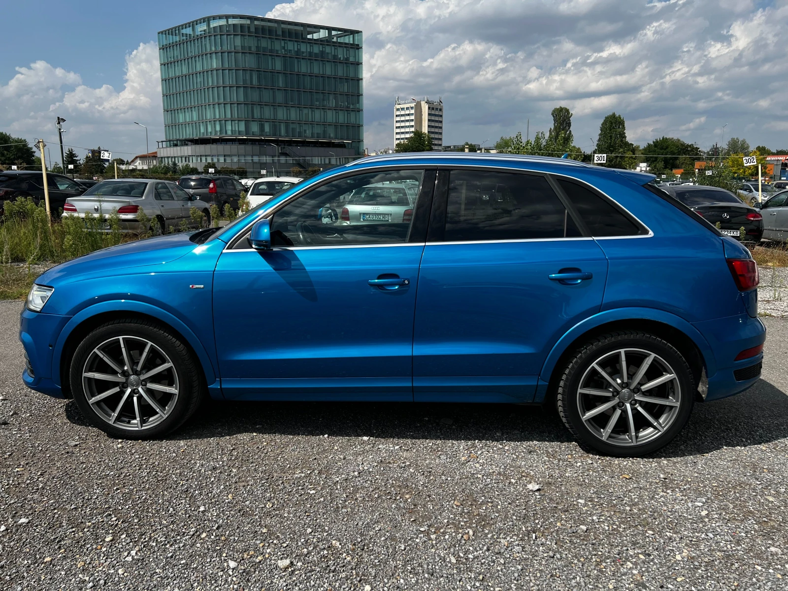 Audi Q3 S-Line Quattro, снимка 4 - Автомобили и джипове - 55829923