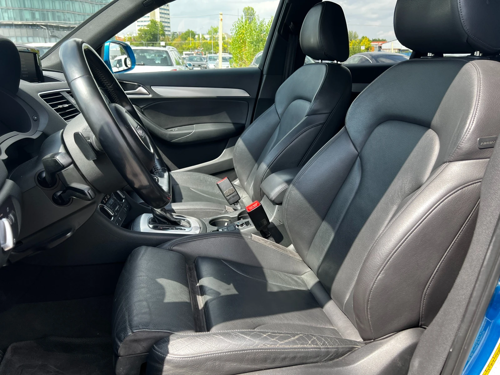 Audi Q3 S-Line Quattro, снимка 9 - Автомобили и джипове - 55829923