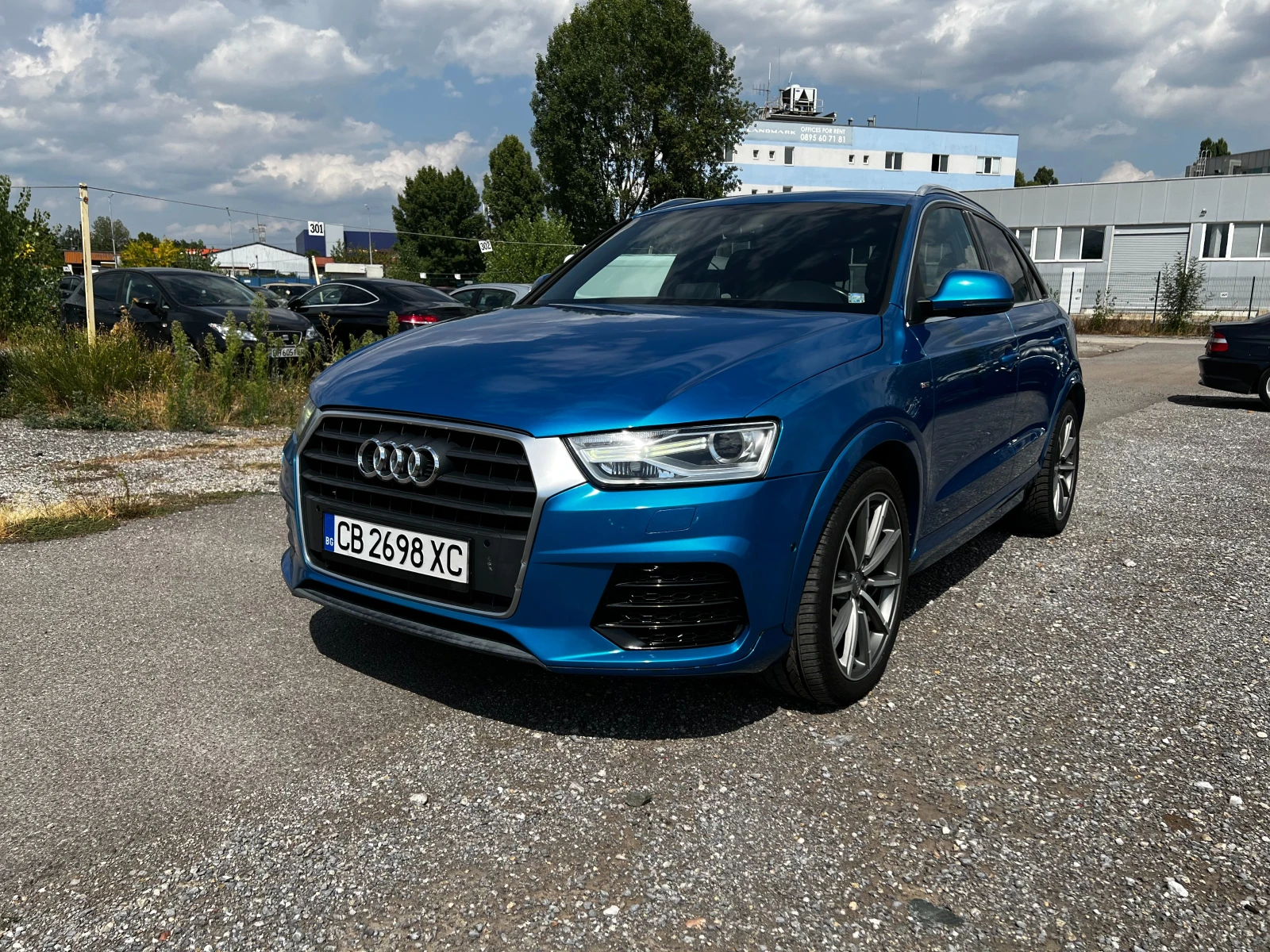 Audi Q3 S-Line Quattro, снимка 3 - Автомобили и джипове - 55829923