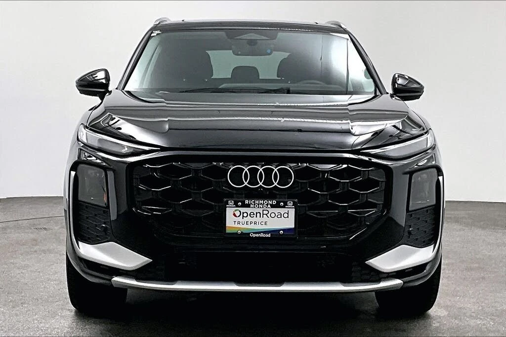 Audi Q3 2026* TECHNIK* QUATTRO* PANO* DIGITAL* LED* КРАЙНА, снимка 2 - Автомобили и джипове - 56261551