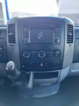 Mercedes-Benz Sprinter Товаропътнически / OM646 / Климатроник, снимка 16