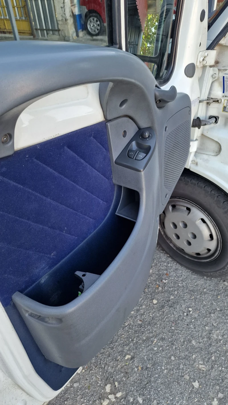 Peugeot Boxer, снимка 12 - Бусове и автобуси - 51382461