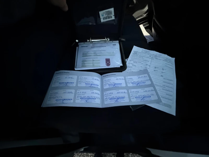 Iveco Daily 35S18 HI MATIC 3.0 D, снимка 15 - Бусове и автобуси - 52996169