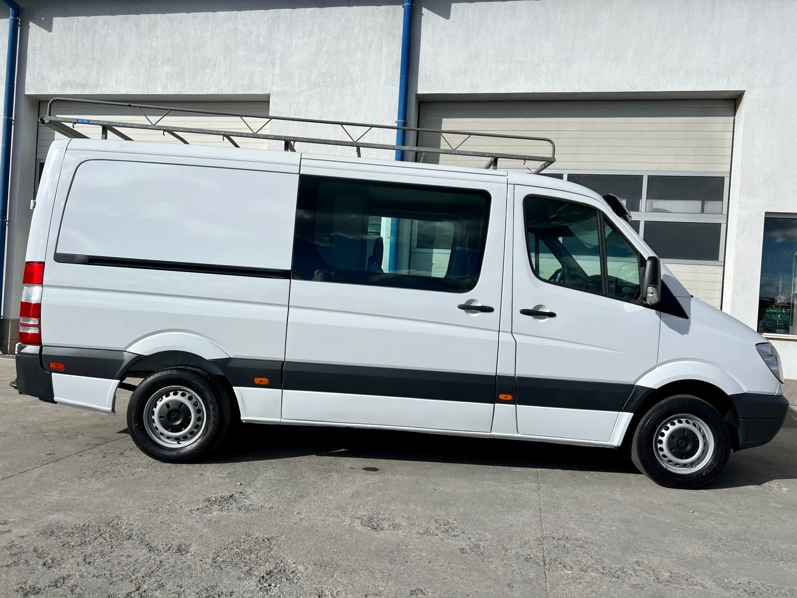 Mercedes-Benz Sprinter Товаропътнически / OM646 / Климатроник - изображение 2