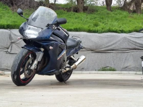 Honda Cbr  Honda Cbr 1100 XX  Blackbird, снимка 1