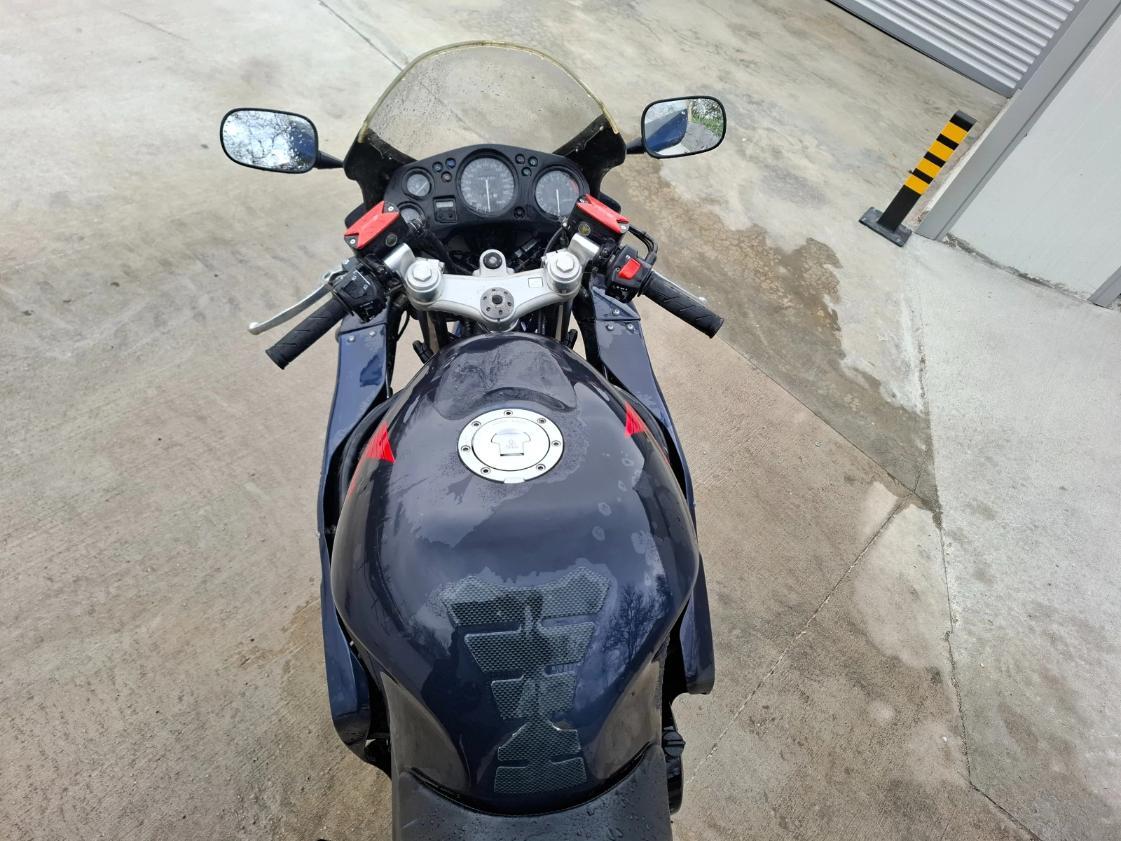 Honda Cbr  Honda Cbr 1100 XX  Blackbird - изображение 7