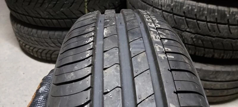 Гуми Летни 175/65R14, снимка 1 - Гуми и джанти - 30949808