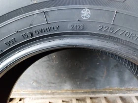 Гуми Зимни 225/70R15, снимка 8 - Гуми и джанти - 44382064