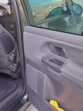 VW Sharan - 3100 € / 6063.07 лв. - 24817631 6