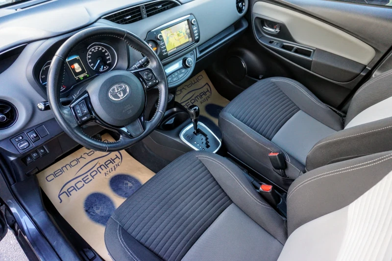 Toyota Yaris 1.5H ACTIVE , снимка 8 - Автомобили и джипове - 39994935