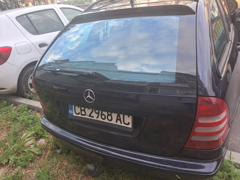 Mercedes-Benz C 180, снимка 5 - Автомобили и джипове - 45786383