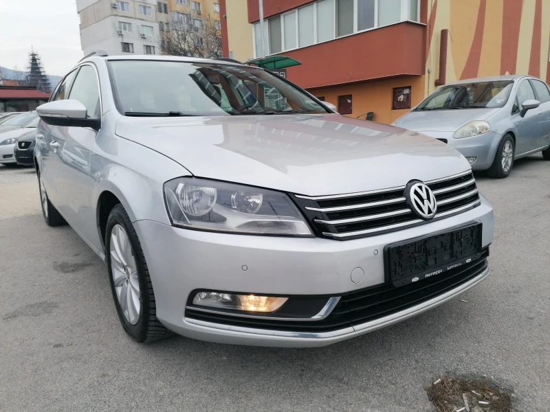 VW Passat 2.0 TDI Navi , снимка 1 - Автомобили и джипове - 48691738