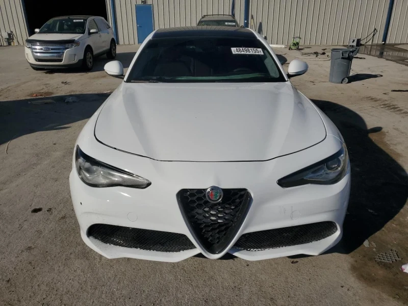 Alfa Romeo Giulia, снимка 3 - Автомобили и джипове - 49532674