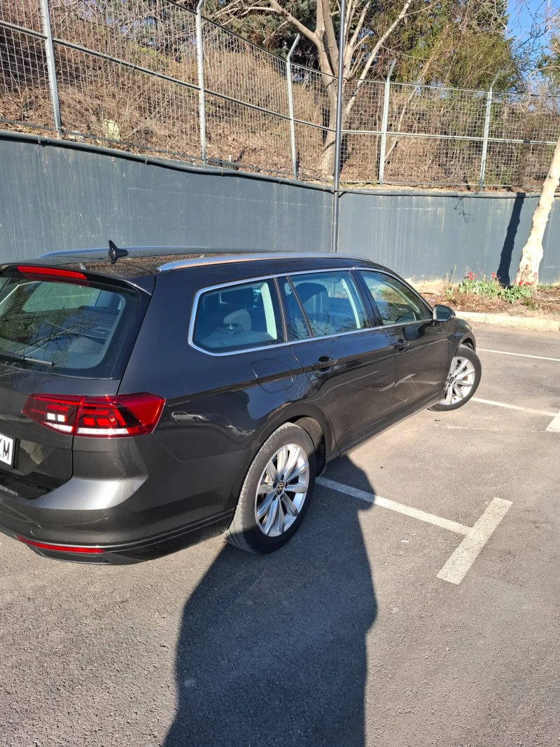 VW Passat, снимка 5 - Автомобили и джипове - 49588802