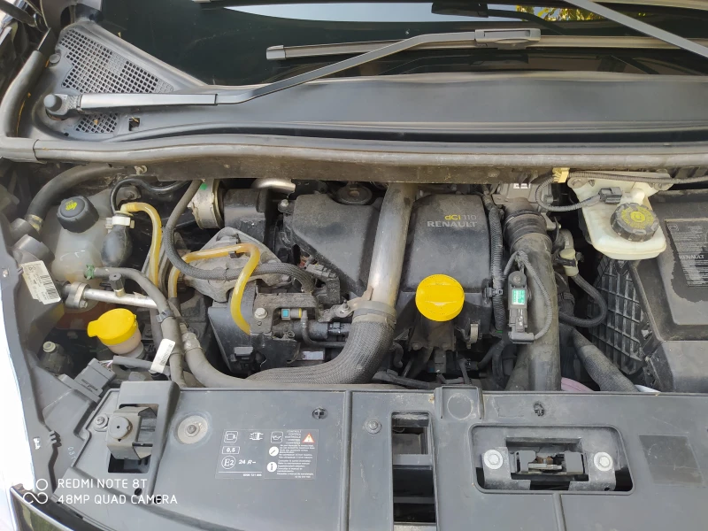 Renault Scenic, снимка 16 - Автомобили и джипове - 50174908