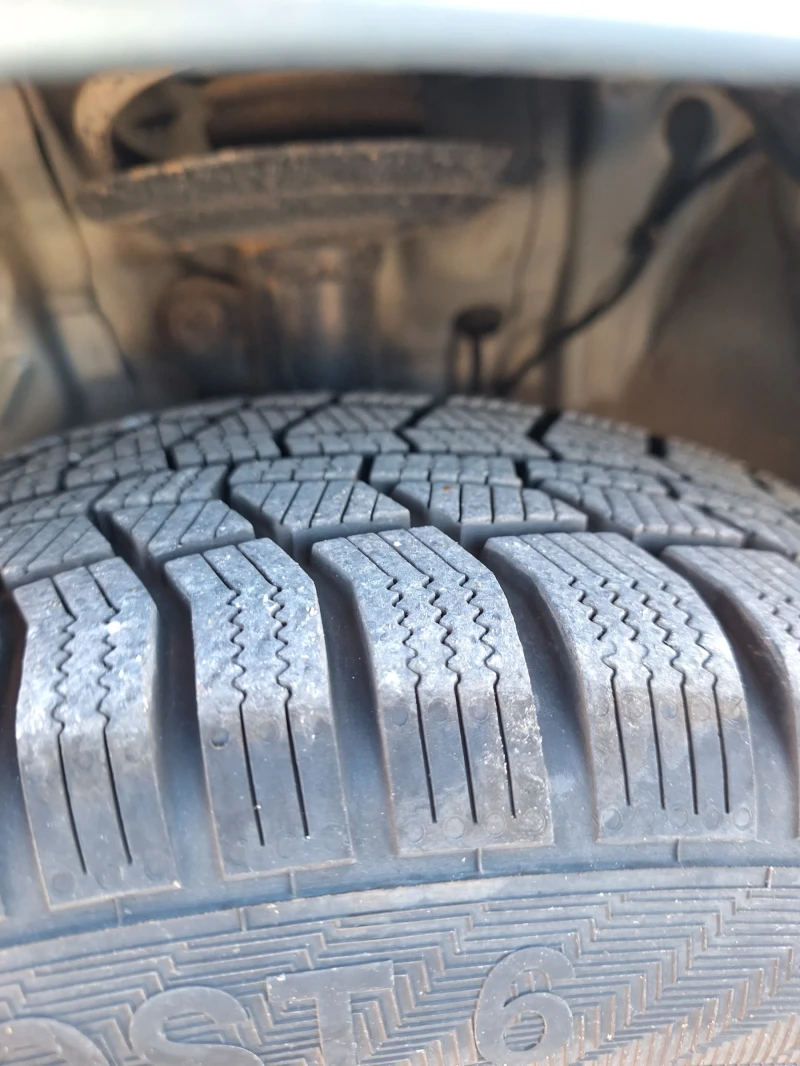 Toyota Yaris 1, 4d4d, снимка 5 - Автомобили и джипове - 52422764