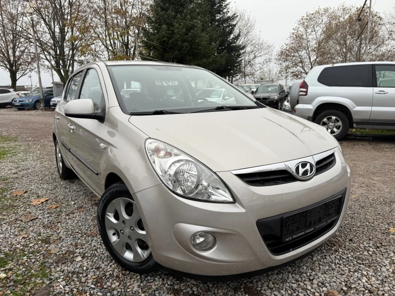 Hyundai I20 1.4i АВТОМАТИК, снимка 6 - Автомобили и джипове - 52482705