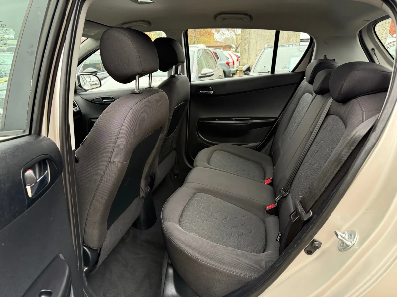 Hyundai I20 1.4i АВТОМАТИК, снимка 10 - Автомобили и джипове - 52482705