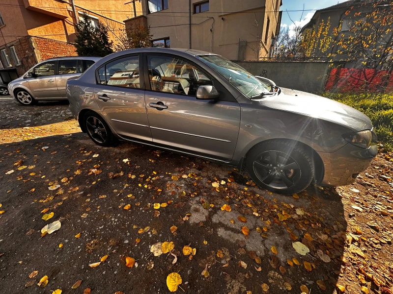 Mazda 3, снимка 4 - Автомобили и джипове - 52554376