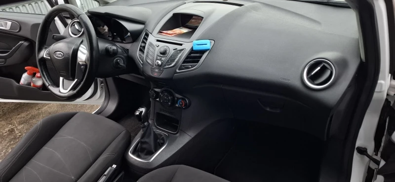 Ford Fiesta 1.3, снимка 6 - Автомобили и джипове - 53199167
