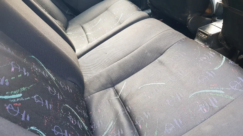 VW Golf 1.6mi 75кс. LPG, снимка 12 - Автомобили и джипове - 53396450