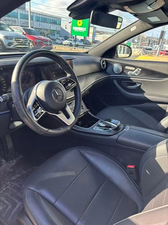 Mercedes-Benz E 450 * CARFAX * БЕЗ ПЪРВОНАЧАЛНА ВНОСКА, снимка 14 - Автомобили и джипове - 52862345