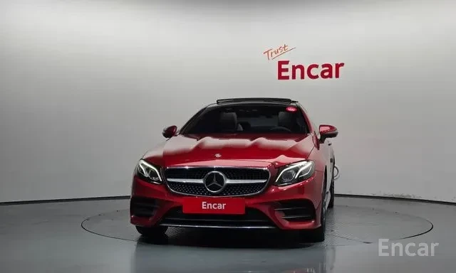 Mercedes-Benz E 400 4Matic Coupe Обдухване Панорама 360 Кам 2 Ключа, снимка 2 - Автомобили и джипове - 55667941