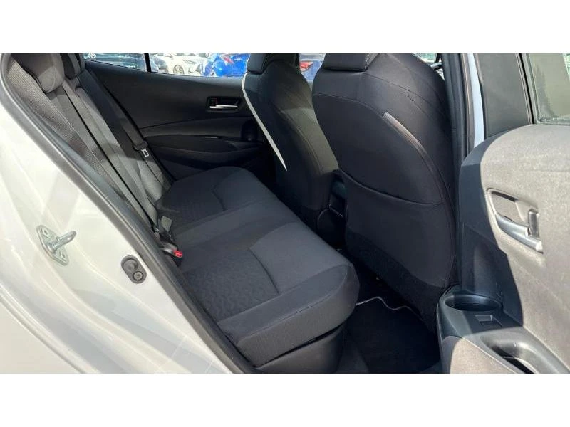 Toyota Corolla HB 1.8HSD COMFORT, снимка 7 - Автомобили и джипове - 56206051