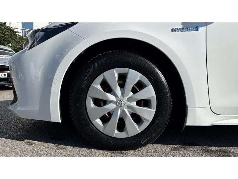 Toyota Corolla HB 1.8HSD COMFORT, снимка 16 - Автомобили и джипове - 56206051