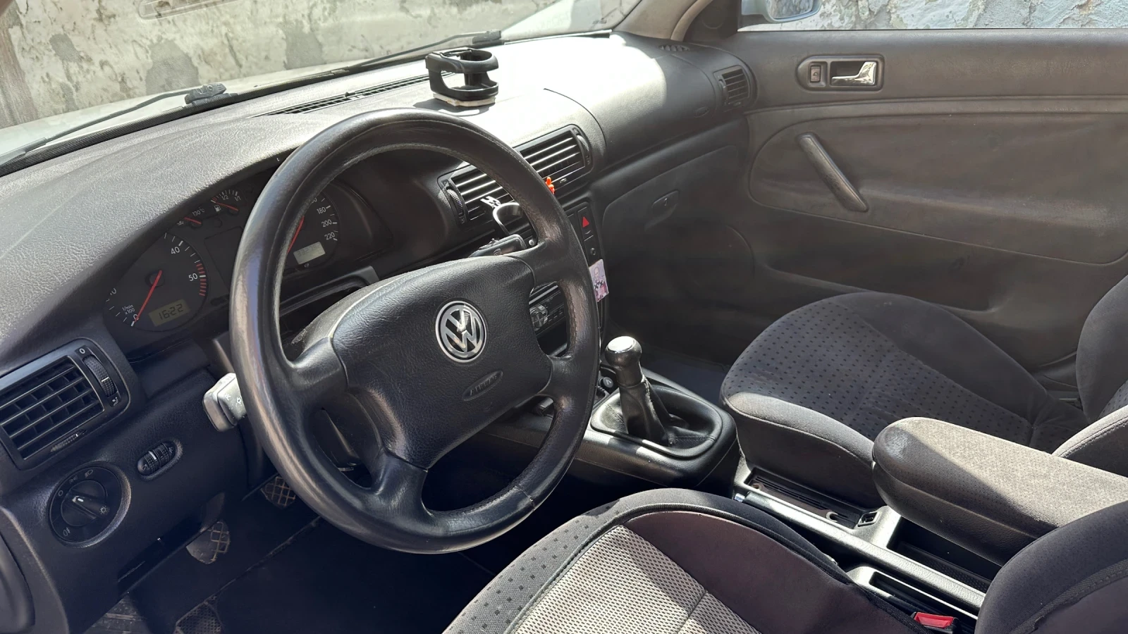 VW Passat 3B5 - изображение 6