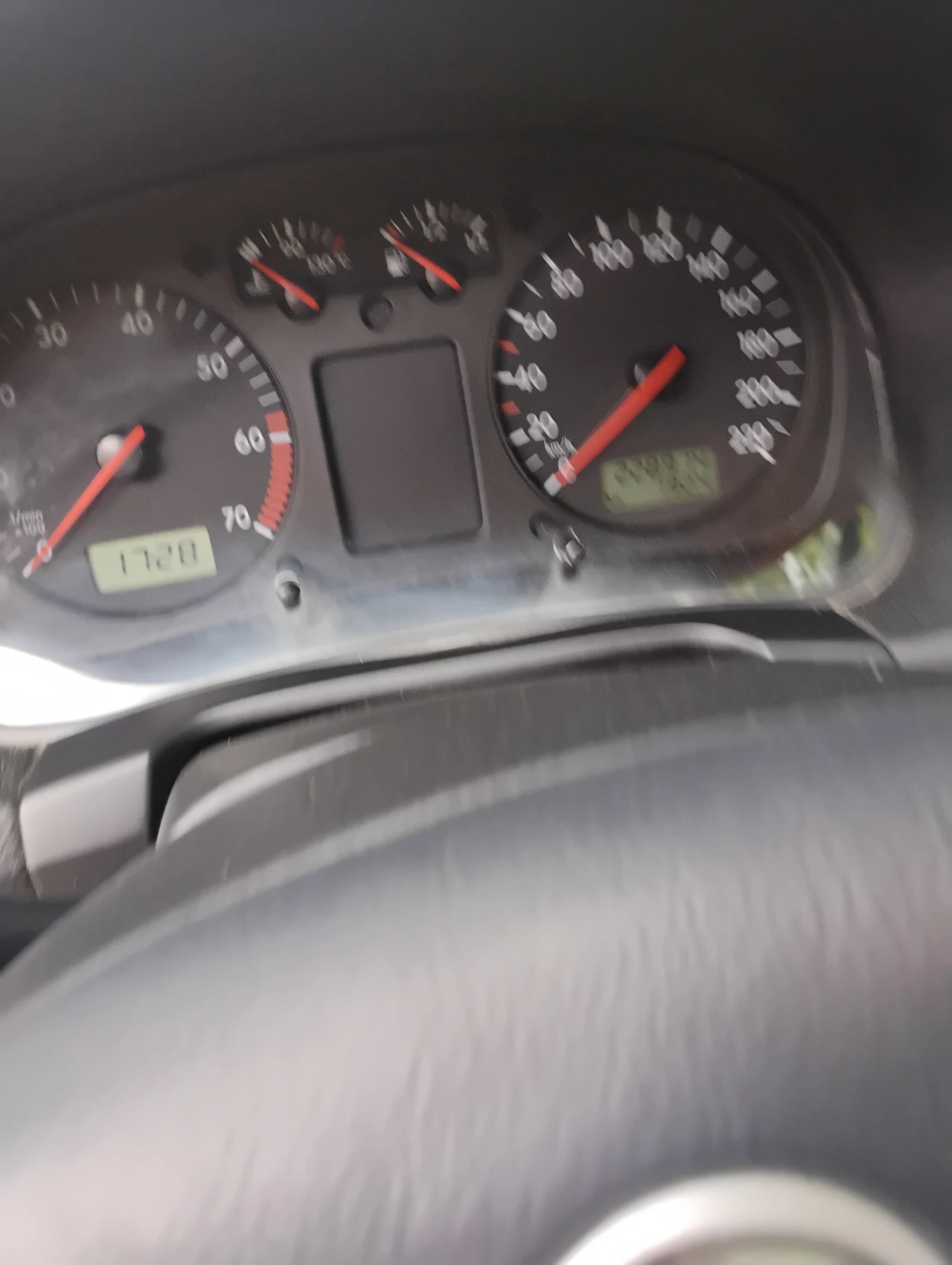 VW Golf 1.4i - изображение 6