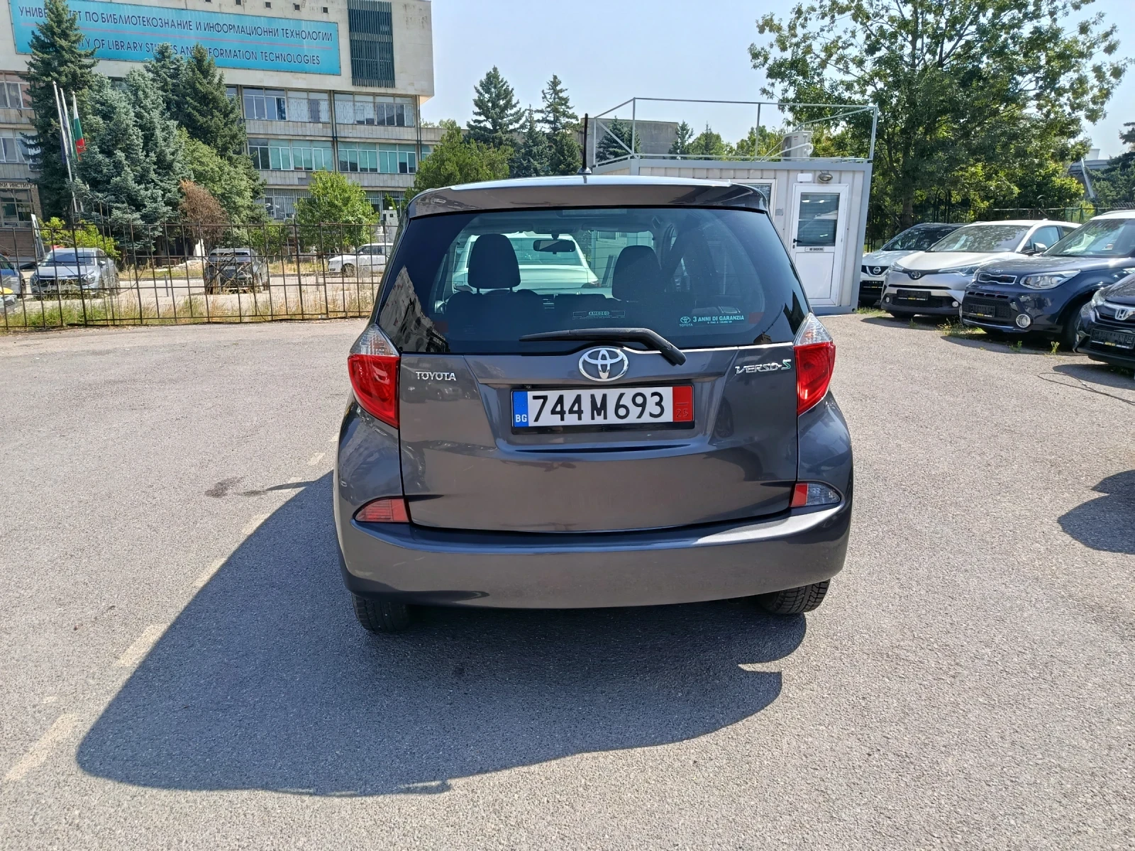 Toyota Verso S 1.4 D-4D* КАМЕРА* ПАНОРАМА* КЛИМАТРОНИК*  - изображение 5