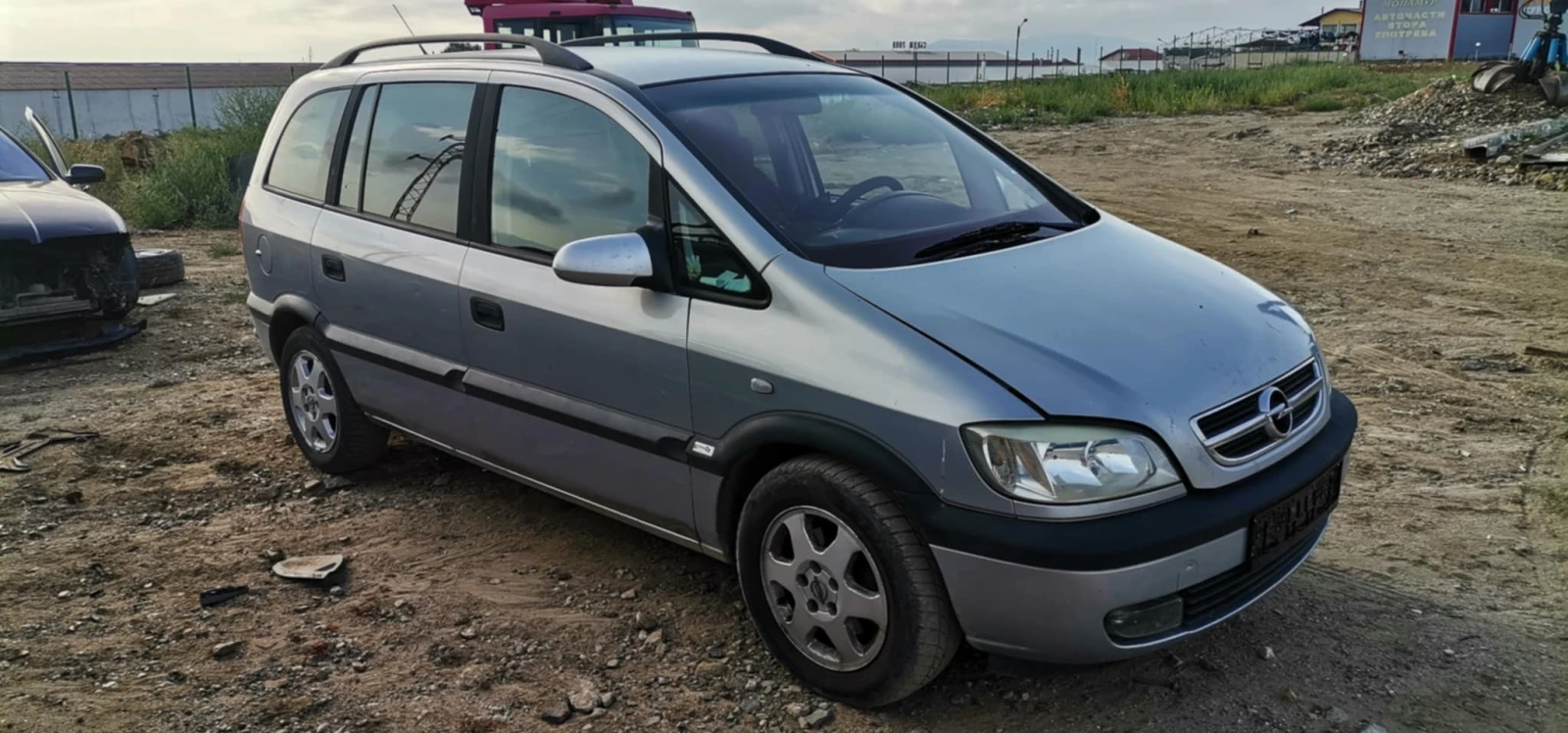 Opel Zafira 1.6 - изображение 4