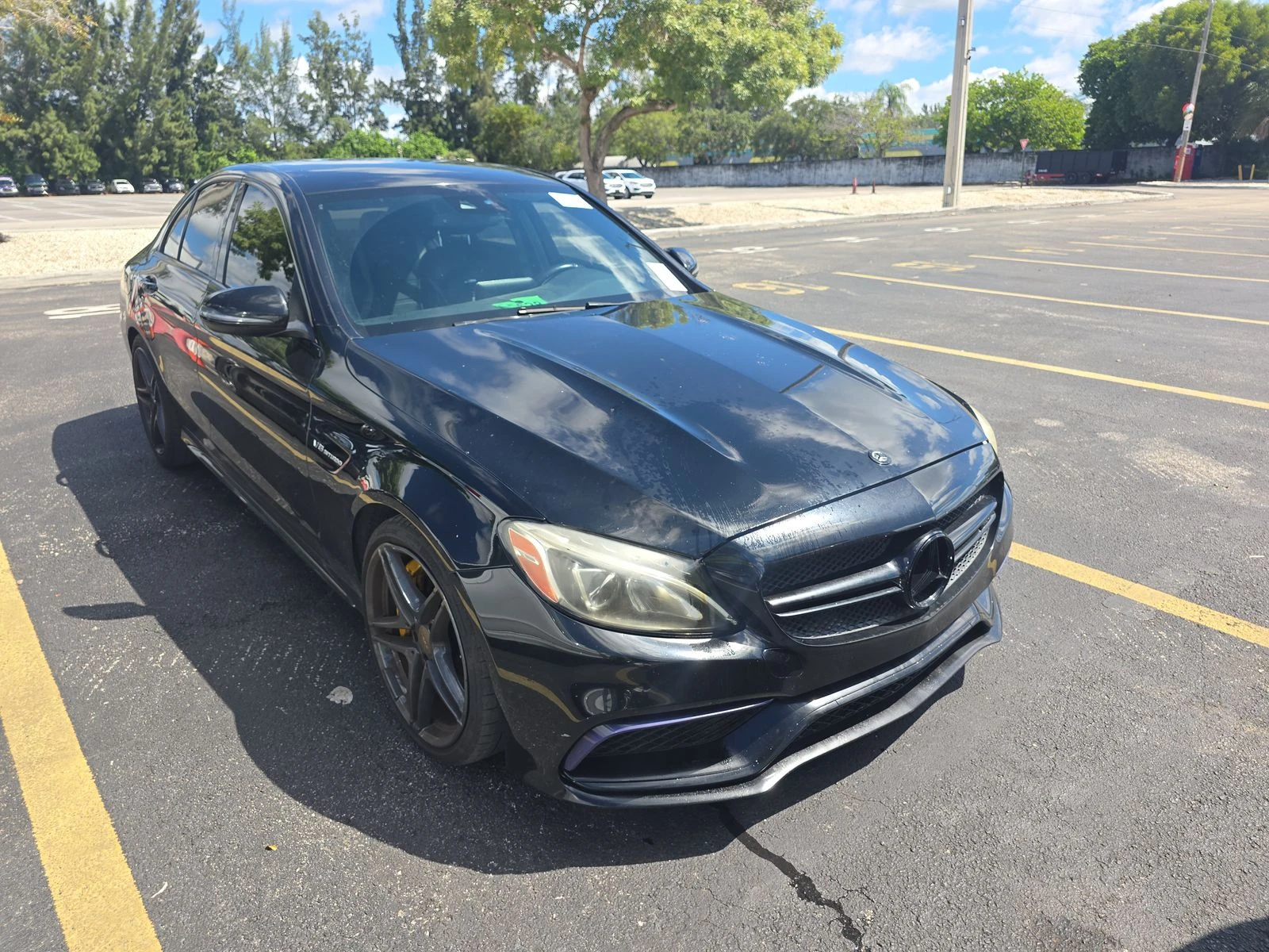 Mercedes-Benz C 63 AMG S* BURMASTER* CARBON* LANE ASSIST* KEYLESS GO* NAP - изображение 3
