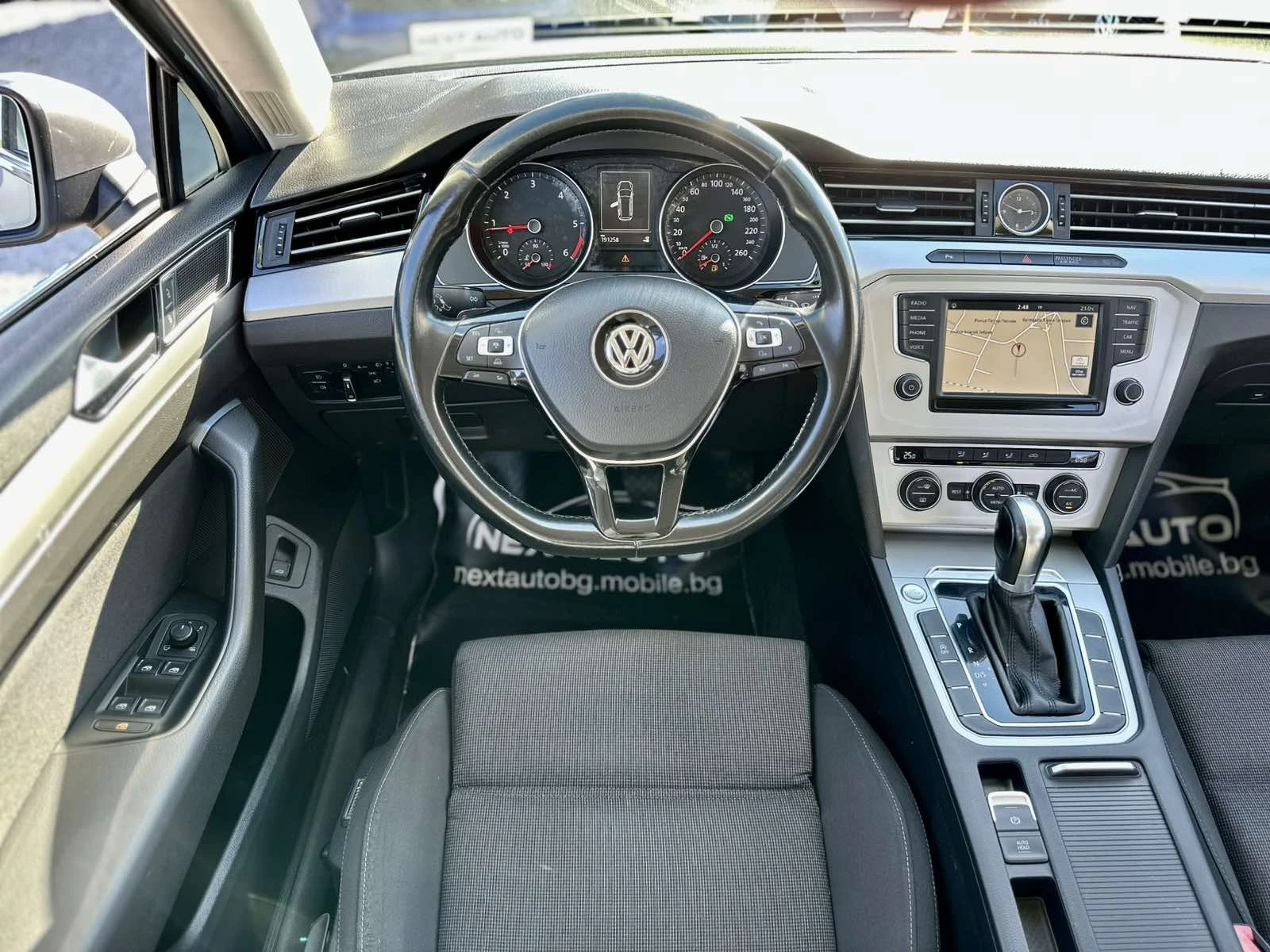 VW Passat 2.0TDI 150HP E6B DSG NAVI DISTRONIC | Mobile.bg — изображение 11