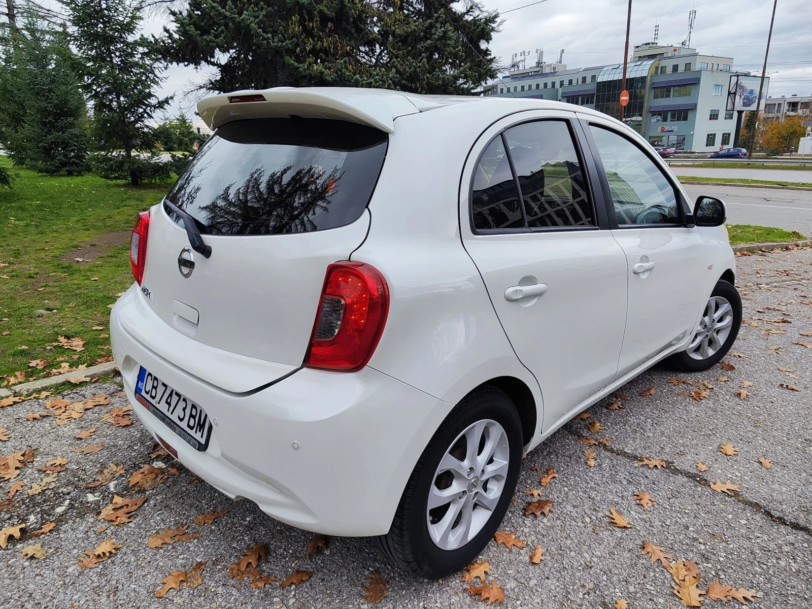 Nissan Micra Automatic  - изображение 7