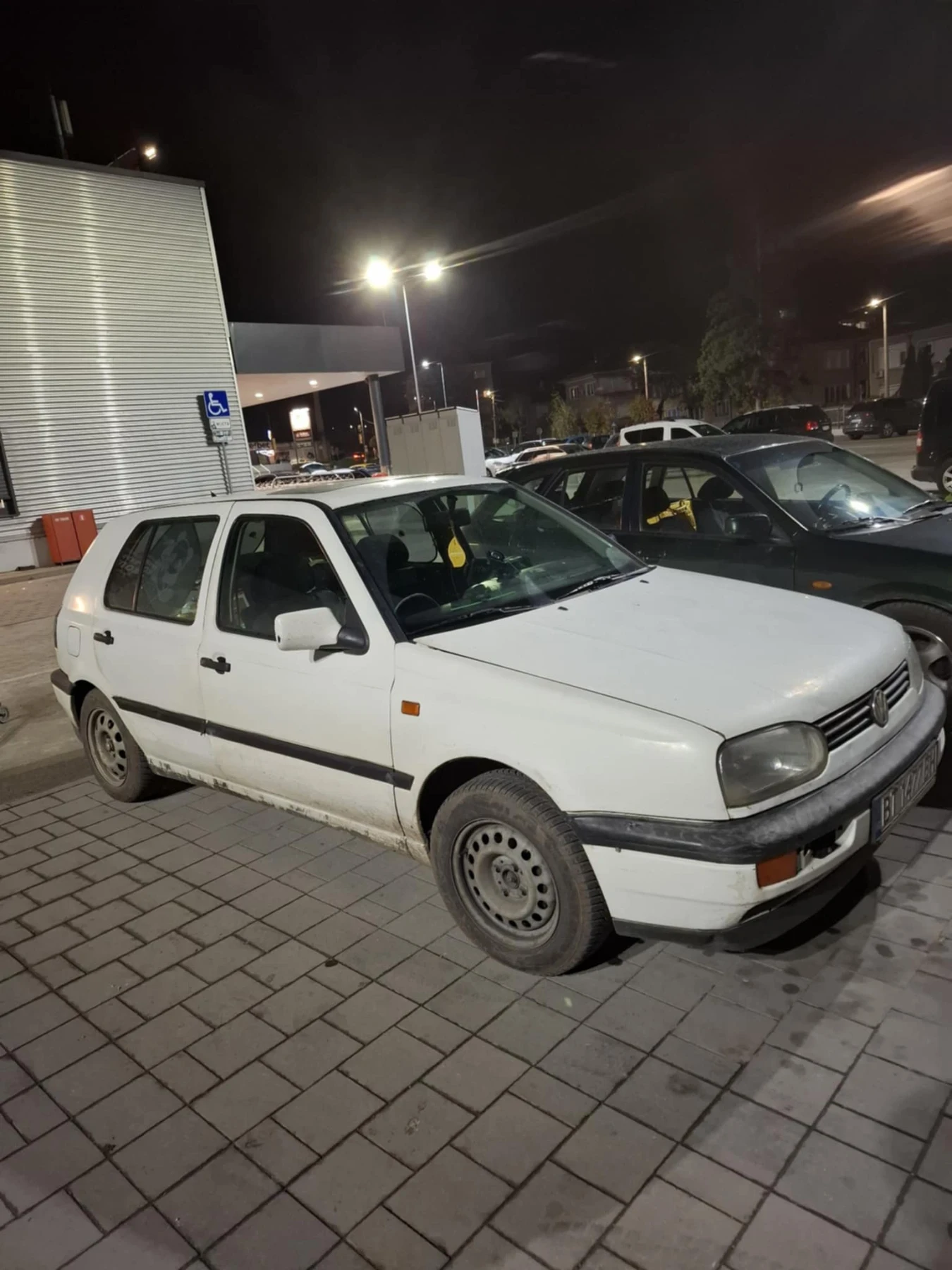 VW Golf 1.6 - изображение 3