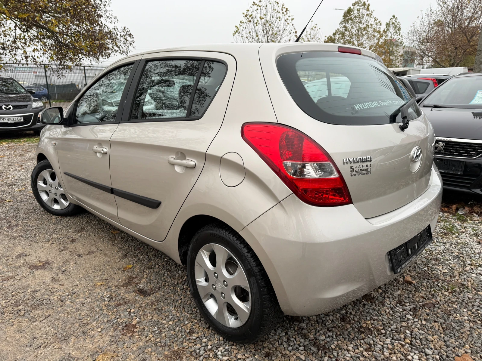 Hyundai I20 1.4i АВТОМАТИК - изображение 3