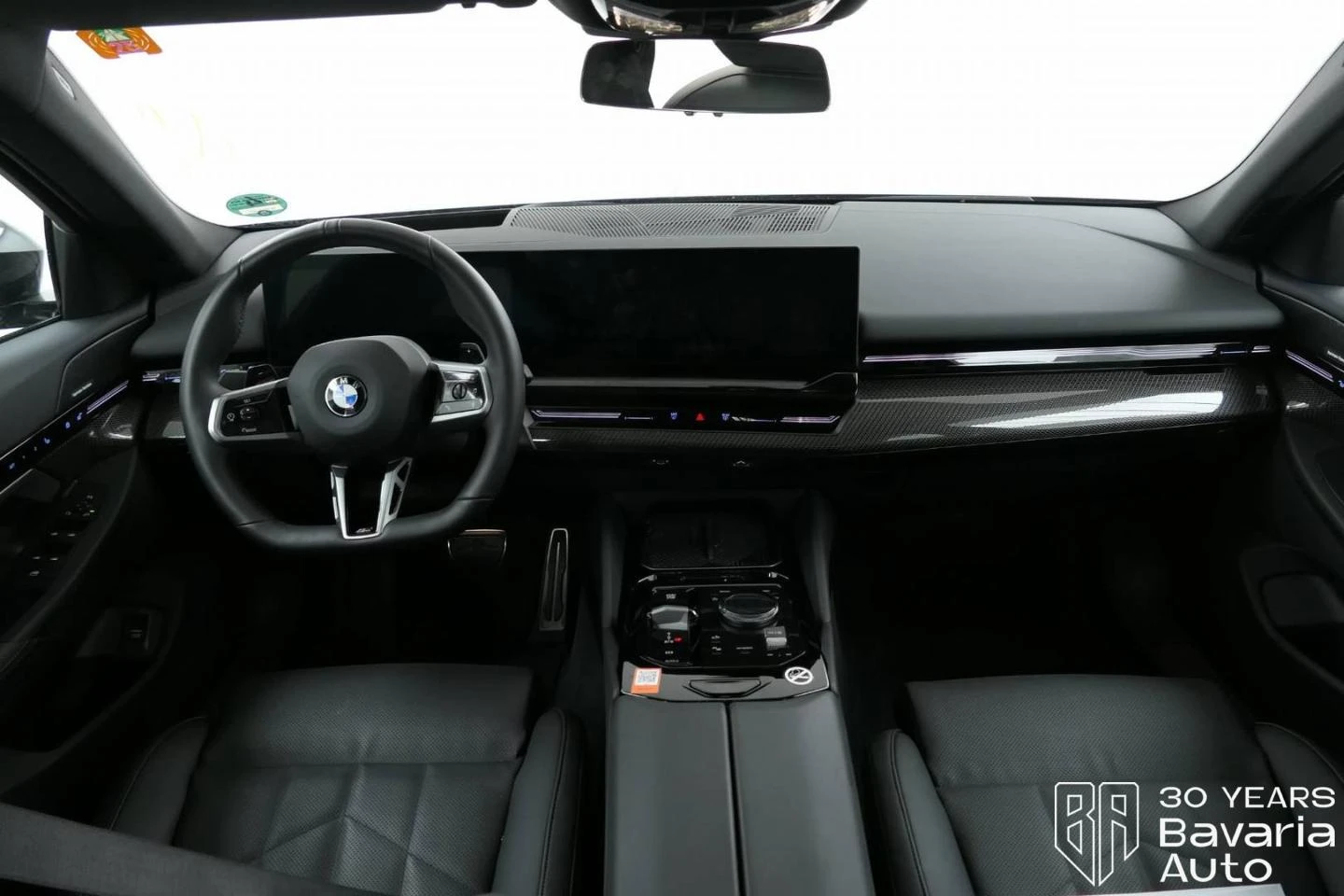 BMW 520 i M Sport Paket Steptronic - изображение 6