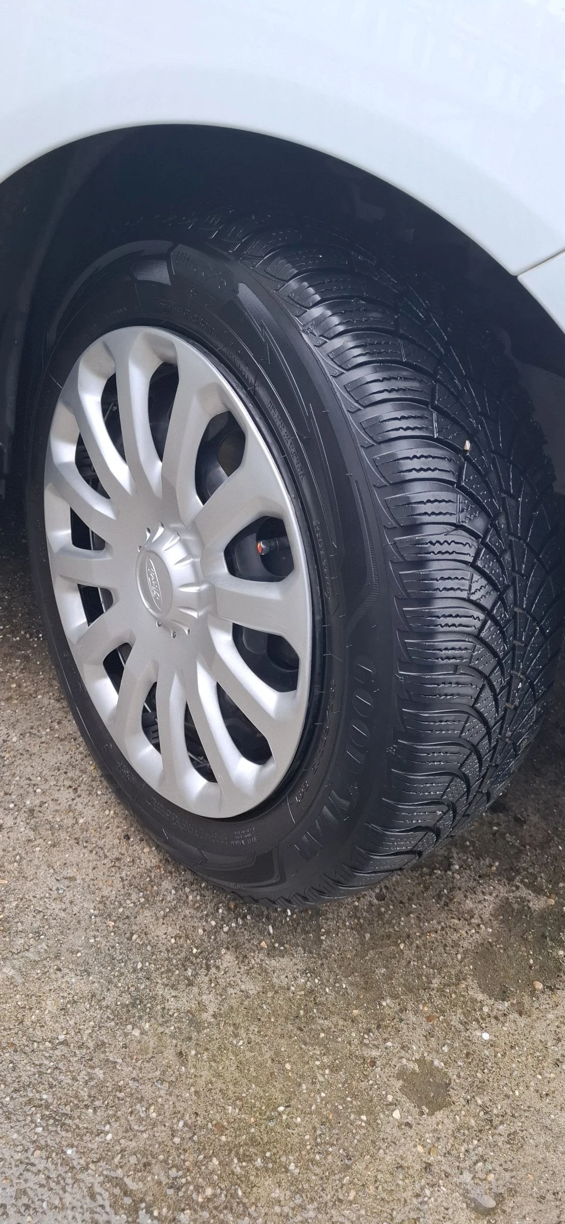 Ford Fiesta 1.3 | Mobile.bg � ����������� 10