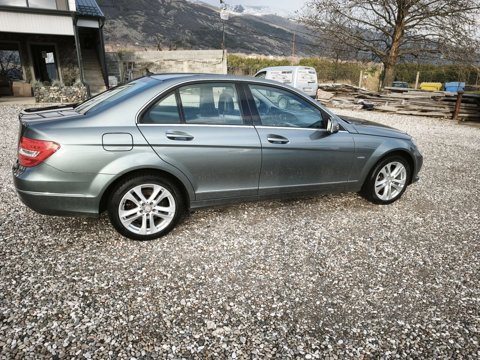 Mercedes-Benz C 220 Avangard 7G Ttonic - изображение 7