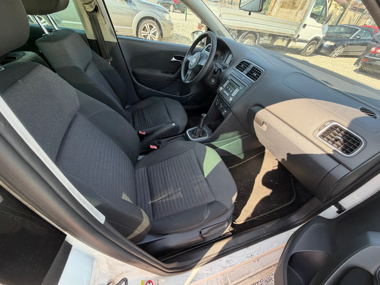 VW Polo 1.6 TDI - изображение 9