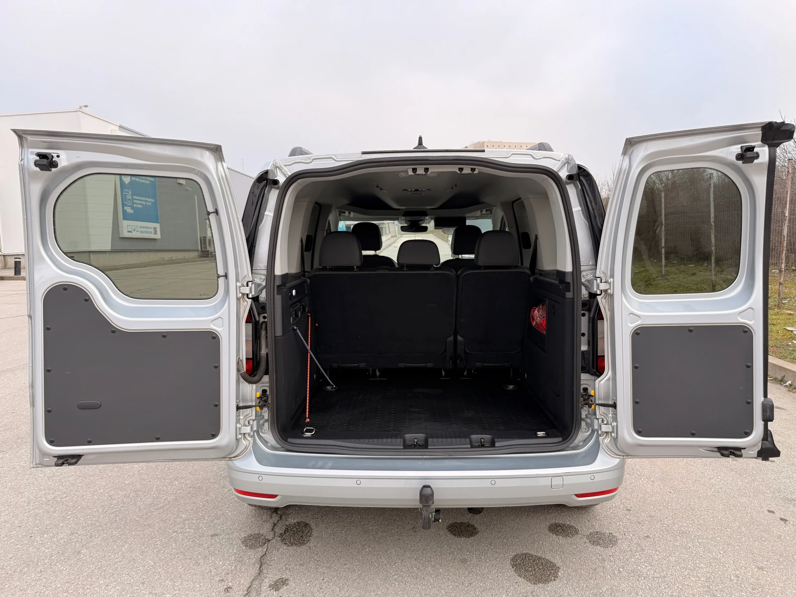 VW Caddy Life TDI N1/LED/DISTRONIC | Mobile.bg � ����������� 12