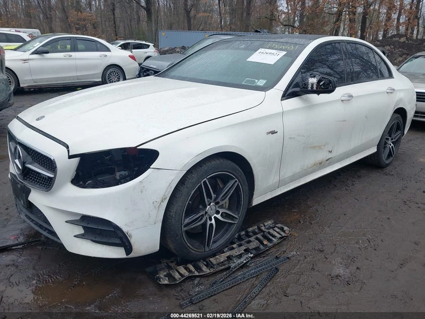 Mercedes-Benz E 53 AMG 3.0l Amg E 53 4Matic, снимка 6 - Автомобили и джипове - 53964062