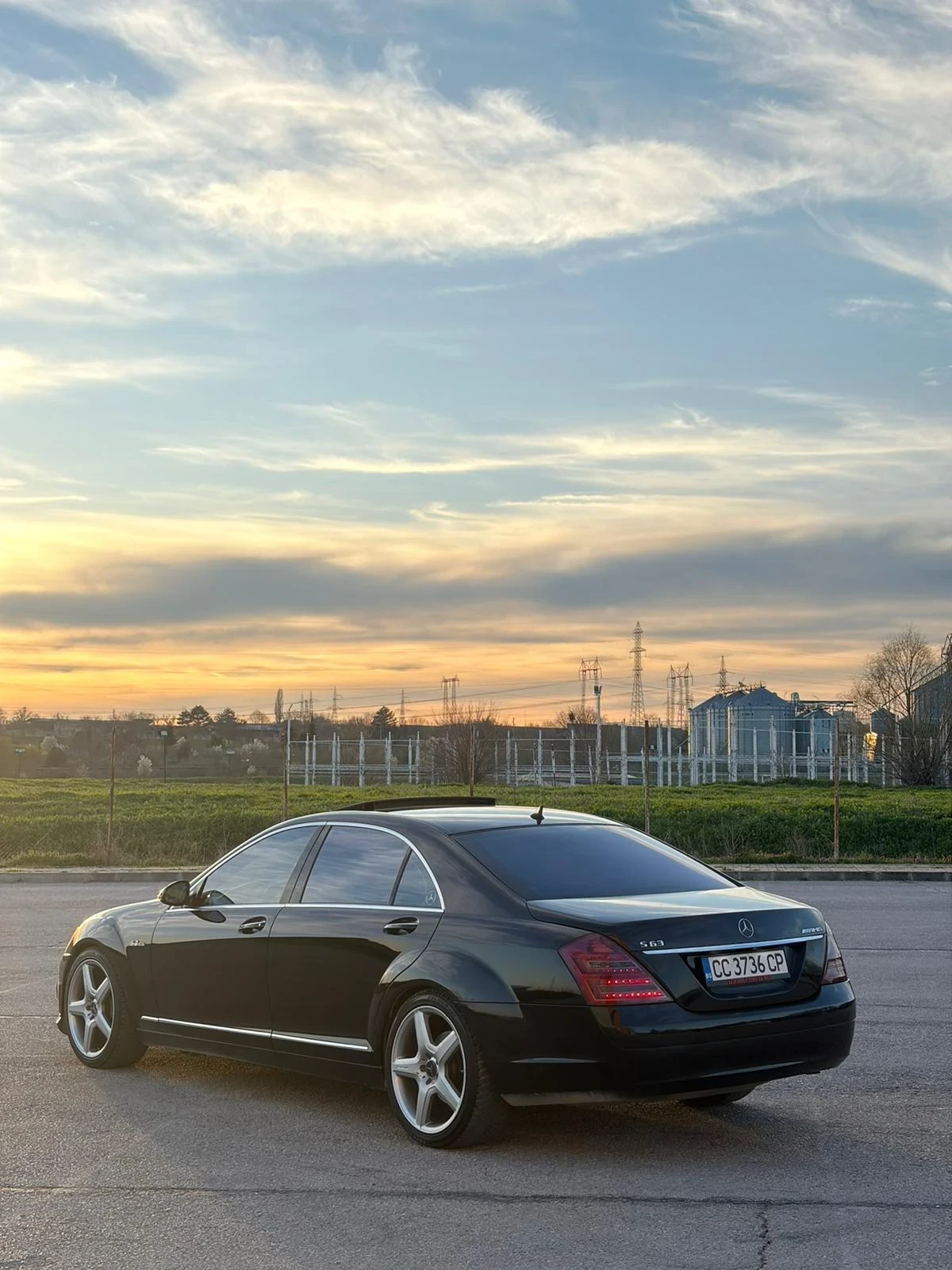 Mercedes-Benz S 500, снимка 3 - Автомобили и джипове - 54341458