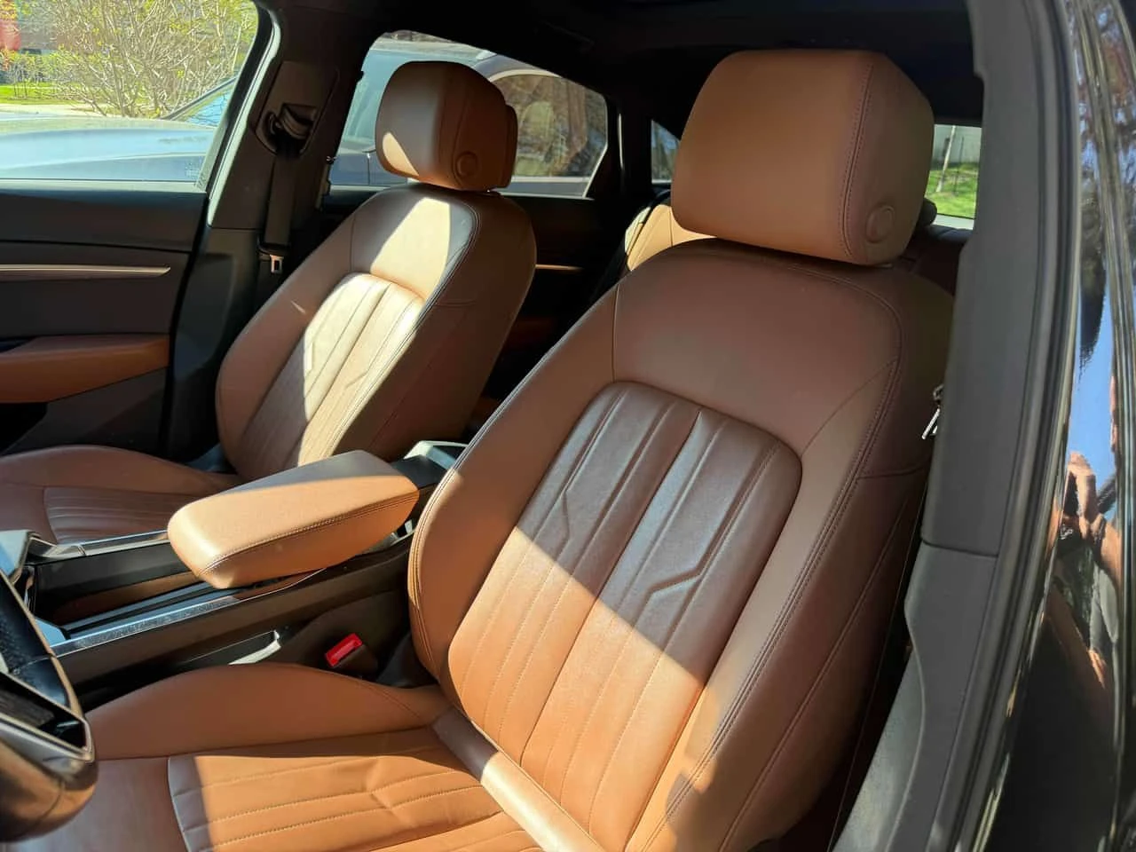 Audi E-Tron PROGRESSIVE * KEYLESS* ��������* ��������* DIGITAL | Mobile.bg � ����������� 10